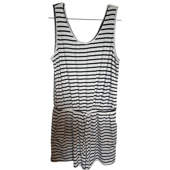 Romper Sleeveless black and white horizontal stripe with pockets size XL - Picture 1 of 6